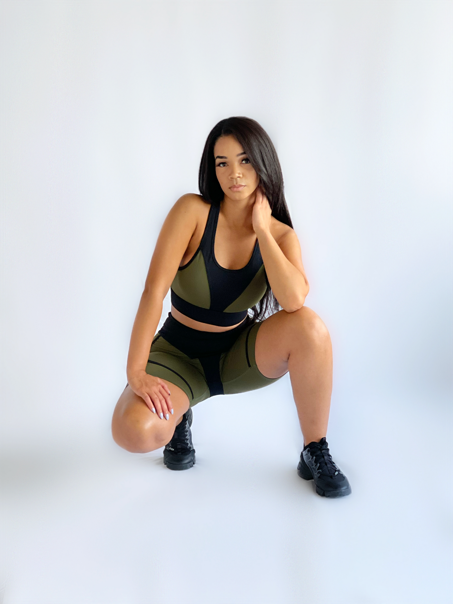 OLIVE ACTIVE SHORT SET