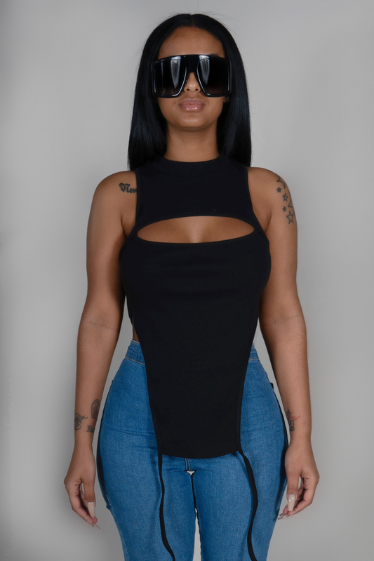 BLACK CUT OUT TOP