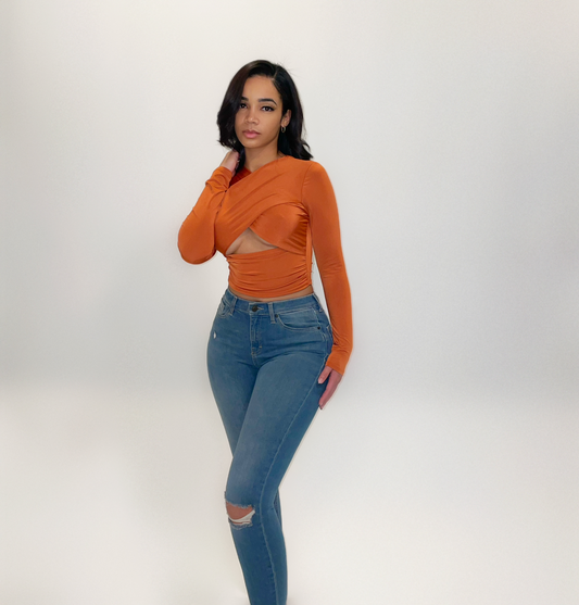 RUST CUT OUT TOP