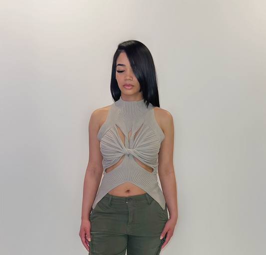 GRAY KNITTED CUT OUT TOP