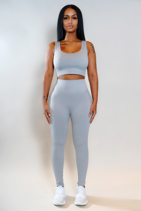 GRAY SEAMINGLESS ACTIVE SET